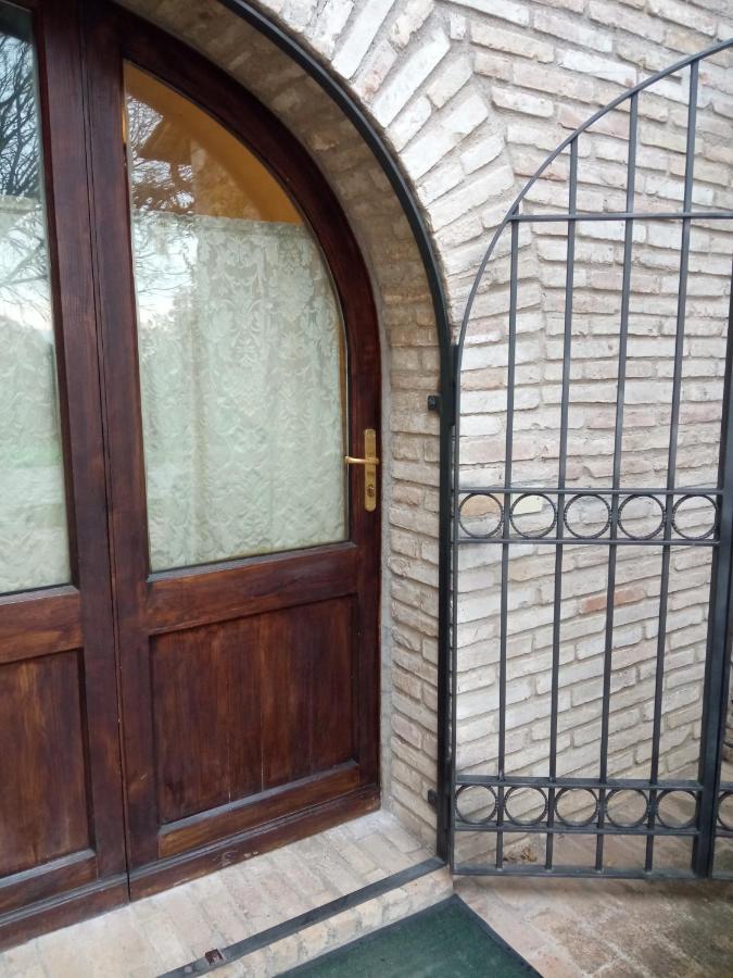 All'Ombra Di San Damiano Assisi Bagian luar foto