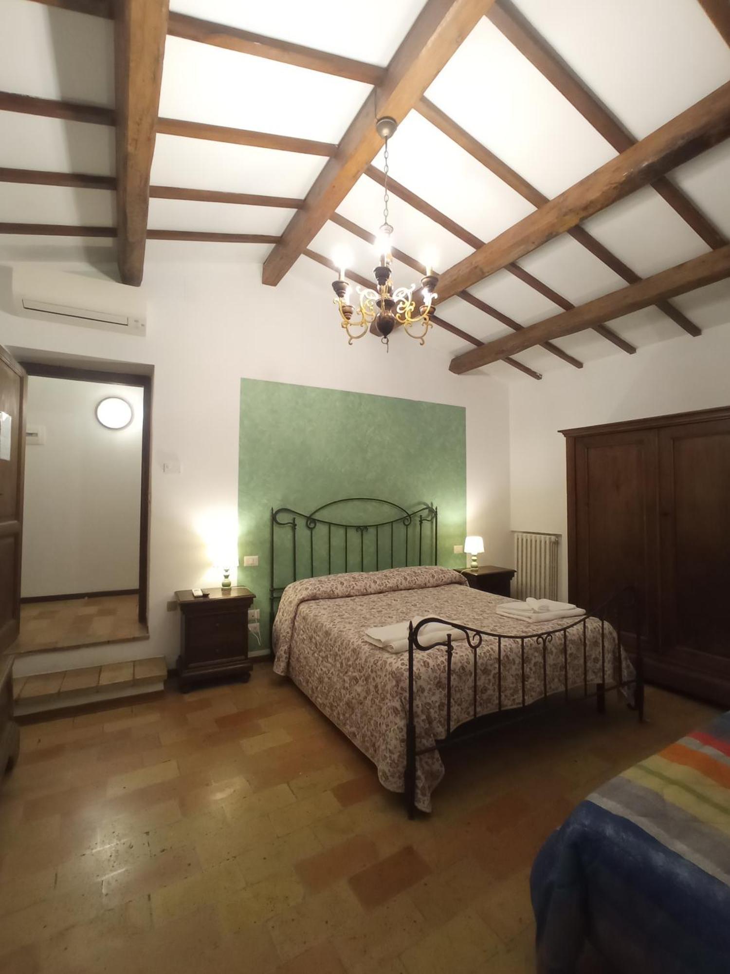 All'Ombra Di San Damiano Assisi Bagian luar foto